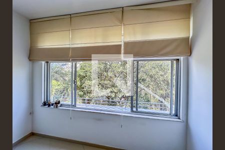 Apartamento para alugar com 3 quartos, 117m² em Laranjeiras, Rio de Janeiro