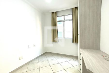 Quarto  de apartamento para alugar com 2 quartos, 85m² em Castelo, Belo Horizonte