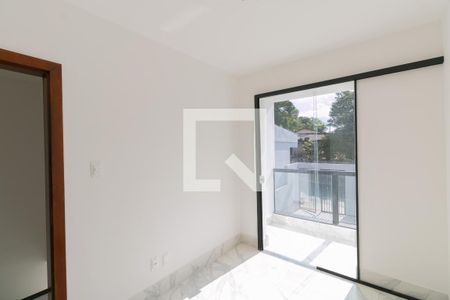 Quarto 2 de casa à venda com 3 quartos, 196m² em Jardim Leblon, Belo Horizonte