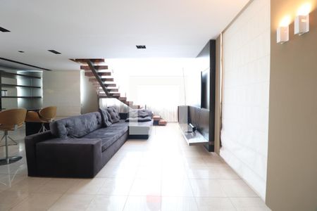 Sala de apartamento para alugar com 1 quarto, 100m² em Osvaldo Rezende, Uberlândia