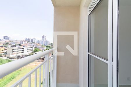 Sacada Sala/Cozinha de apartamento para alugar com 2 quartos, 36m² em Vila Carmosina, São Paulo