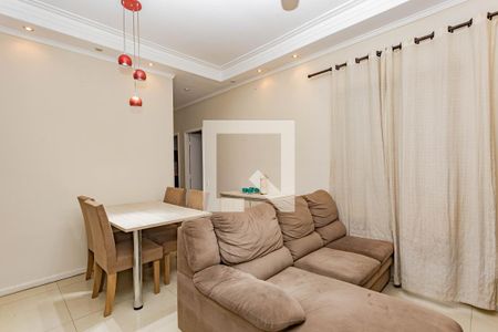 Sala de apartamento para alugar com 3 quartos, 68m² em Parque Bristol, São Paulo