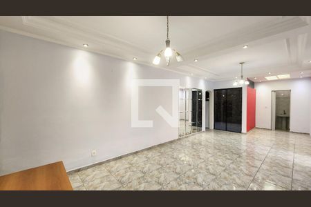 Sala de casa para alugar com 4 quartos, 270m² em Jardim Ermida I, Jundiaí