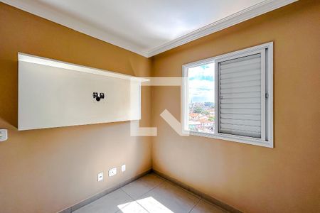 Quarto 1 de apartamento para alugar com 2 quartos, 45m² em Jardim Maria Estela, São Paulo