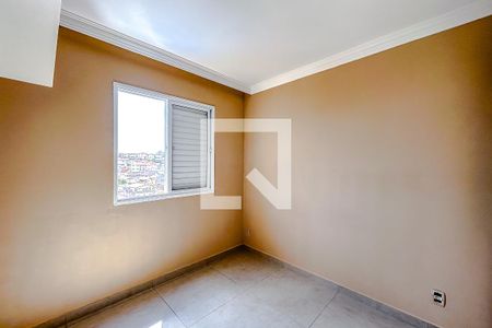Quarto 1 de apartamento para alugar com 2 quartos, 45m² em Jardim Maria Estela, São Paulo