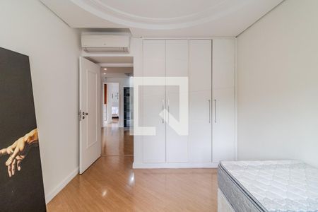 Quarto 1 de apartamento para alugar com 3 quartos, 137m² em Jardim Paulista, São Paulo