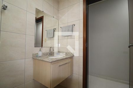 Lavabo de casa à venda com 3 quartos, 171m² em Parque das Nações, Santo André
