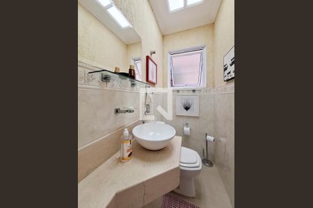 Lavabo de casa à venda com 3 quartos, 135m² em Vila Isolina Mazzei, São Paulo