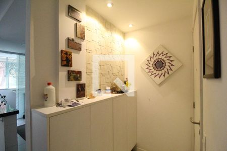 Sala - Entrada de apartamento para alugar com 2 quartos, 71m² em Jacarepaguá, Rio de Janeiro