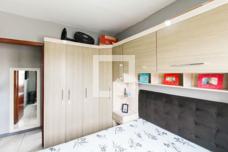 Quarto 2 de apartamento à venda com 2 quartos, 48m² em Guajuviras, Canoas
