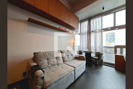 Sala de apartamento para alugar com 1 quarto, 36m² em Indianópolis, São Paulo