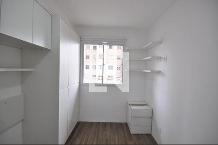 Quarto Suíte de apartamento para alugar com 1 quarto, 29m² em Parque Vitoria, São Paulo