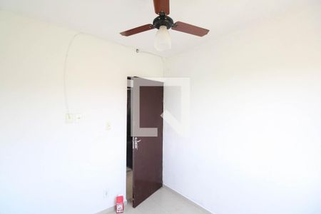 Quarto 1 de apartamento para alugar com 3 quartos, 53m² em Campo Grande, Rio de Janeiro