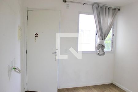 Sala  de apartamento para alugar com 2 quartos, 38m² em Jardim Albertina, Guarulhos