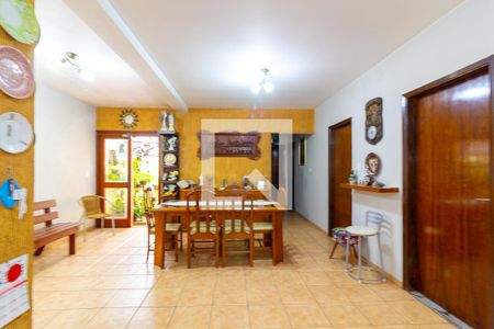 Sala de jantar de casa à venda com 3 quartos, 250m² em Jardim Consorcio, São Paulo