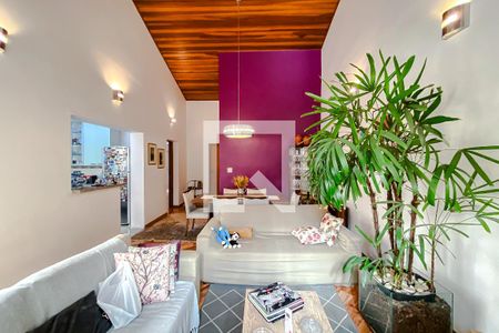 Sala de casa à venda com 3 quartos, 192m² em Vila Mariana, São Paulo