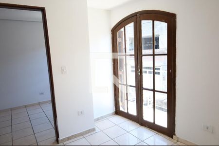Casa para alugar com 2 quartos, 60m² em Jardim Alfredo, São Paulo