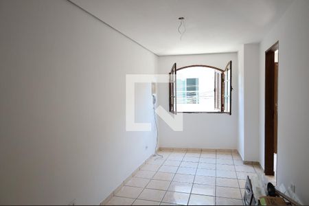Casa para alugar com 2 quartos, 60m² em Jardim Alfredo, São Paulo