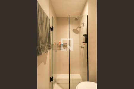 Banheiro de kitnet/studio à venda com 1 quarto, 20m² em Jardim das Acacias, São Paulo