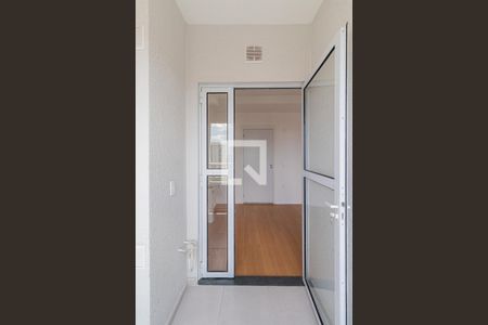 Varanda Sala e Cozinha de apartamento para alugar com 2 quartos, 28m² em Itaquera, São Paulo
