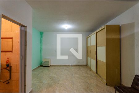 Quarto de casa para alugar com 1 quarto, 50m² em Parque Sao Luis, São Paulo