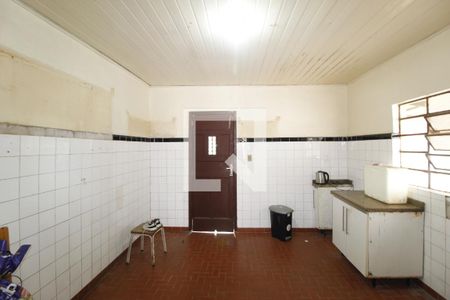 Cozinha de casa à venda com 2 quartos, 167m² em Jardim Itu, Porto Alegre