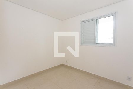 Quarto 1 de apartamento para alugar com 2 quartos, 38m² em Vila Centenario, São Paulo