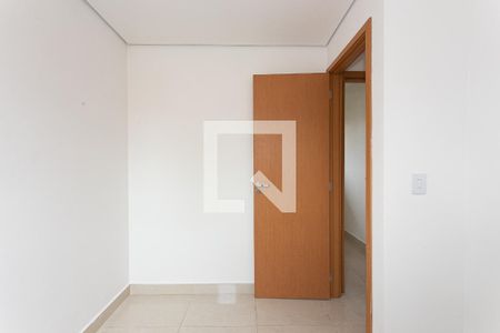 Quarto 2 de apartamento para alugar com 2 quartos, 38m² em Vila Centenario, São Paulo