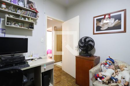 Quarto 1 de casa para alugar com 3 quartos, 240m² em Cidade Jardim, Uberlândia