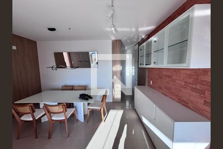 Sala de apartamento para alugar com 3 quartos, 97m² em Jardim Atlântico, Florianópolis