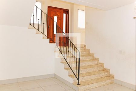 Sala de casa de condomínio para alugar com 4 quartos, 200m² em Loteamento Recanto dos Paturis, Vinhedo