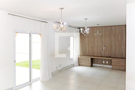 Casa de Condomínio para alugar com 3 quartos, 200m² em Loteamento Recanto dos Paturis, Vinhedo