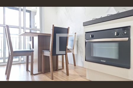 Sala/Cozinha de apartamento para alugar com 2 quartos, 41m² em Lapa, São Paulo