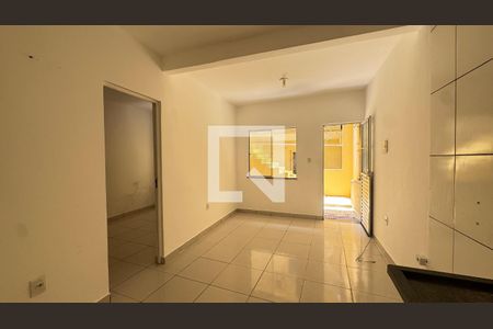 Sala/Cozinha de kitnet/studio para alugar com 1 quarto, 30m² em Tororó, Salvador