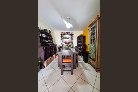 Sala de apartamento à venda com 2 quartos, 150m² em Icaraí, Niterói