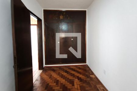 Quarto 2 de casa para alugar com 3 quartos, 200m² em Vila Progresso, Campinas