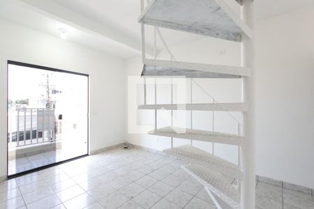 Quarto 2 de casa para alugar com 2 quartos, 150m² em Vila Chuca, São Paulo