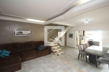 Casa à venda com 5 quartos, 250m² em Jardim Ana Rosa, São Paulo