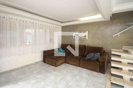 Casa à venda com 5 quartos, 250m² em Jardim Ana Rosa, São Paulo