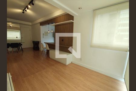 Sala de apartamento para alugar com 2 quartos, 65m² em Barra Olímpica, Rio de Janeiro