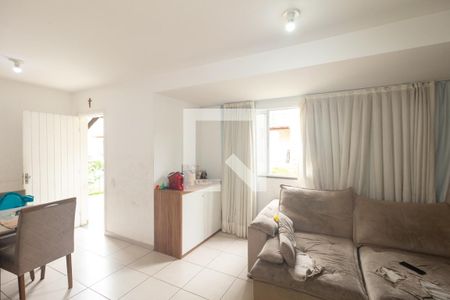 Sala de casa de condomínio para alugar com 2 quartos, 120m² em Campo Grande, Rio de Janeiro