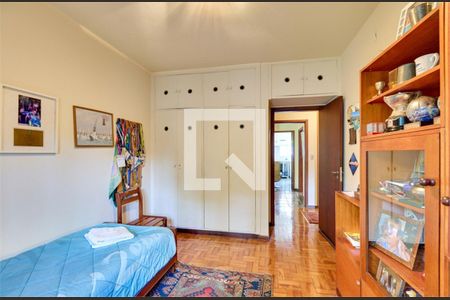 Casa à venda com 3 quartos, 185m² em Jardim Petropolis, São Paulo