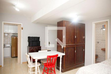 Studio  de kitnet/studio para alugar com 1 quarto, 30m² em Azenha, Porto Alegre