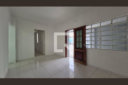 Sala de casa para alugar com 1 quarto, 75m² em Vila Camilópolis, Santo André