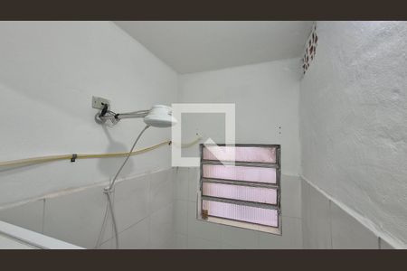 Banheiro de casa para alugar com 1 quarto, 75m² em Vila Camilópolis, Santo André