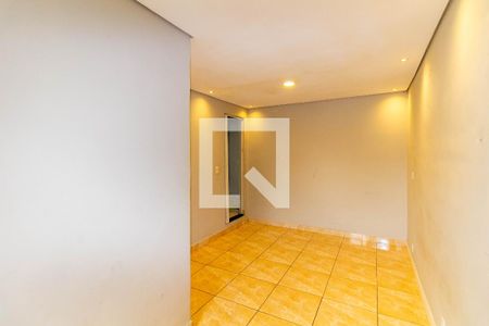 Quarto 2 de casa para alugar com 2 quartos, 58m² em Conjunto Habitacional Marechal Mascarenhas de Morais, São Paulo