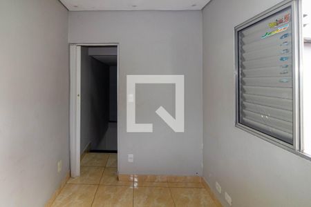 Quarto 1 de casa para alugar com 2 quartos, 58m² em Conjunto Habitacional Marechal Mascarenhas de Morais, São Paulo