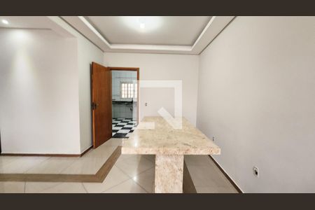 Casa à venda com 3 quartos, 200m² em Parque Residencial Jundiaí, Jundiaí