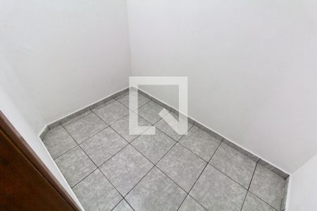 Closet de casa à venda com 3 quartos, 220m² em Vila Costa Melo, São Paulo