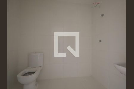 Banheiro de apartamento para alugar com 1 quarto, 17m² em Jardim Monte Kemel, São Paulo